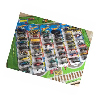 Hotwheels căn bản C4982 - 2017