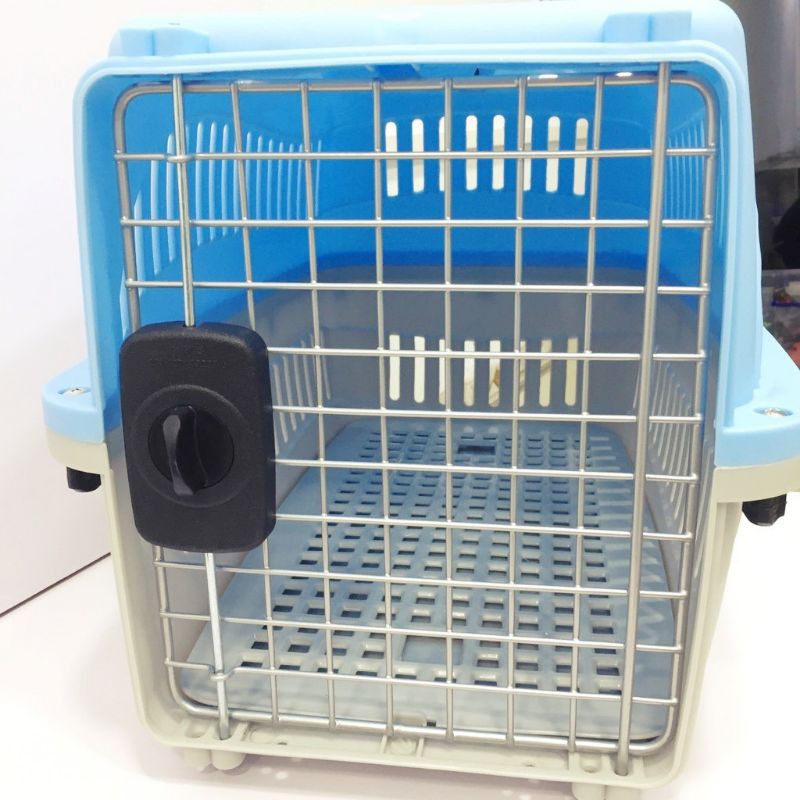 Lồng vận chuyển chó mèo: Lồng hàng không đựng mang chó mèo thú cưng size M: 57*37*28 cm