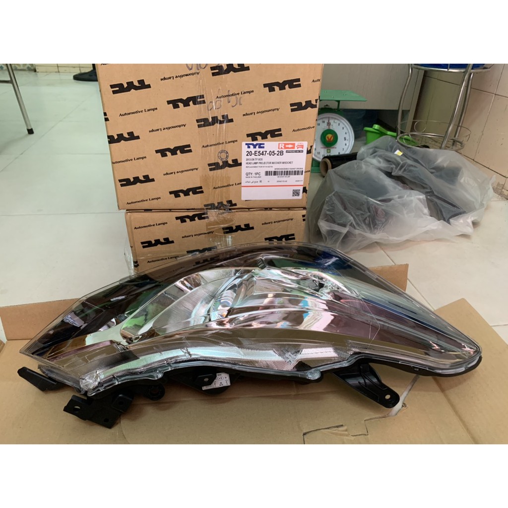 Đèn pha Toyota Vios có bi