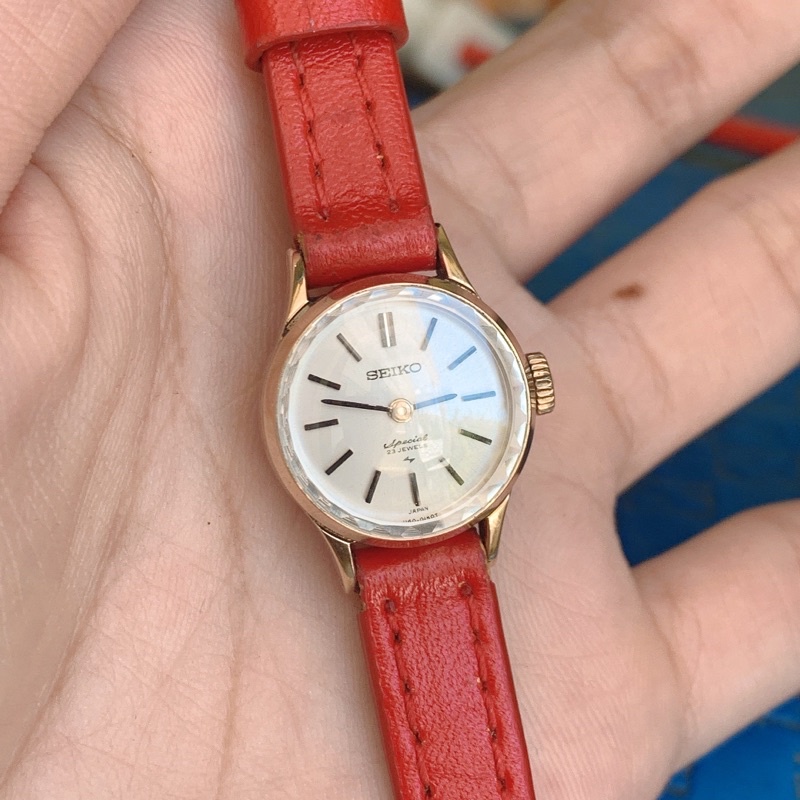 Đồng hồ si nữ hiệu Seiko, cơ cổ lên dây 23 jewel