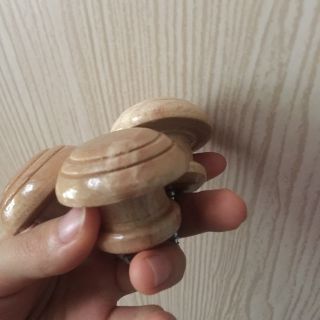 Núm vén rèm bằng gỗ, combo 2 chiếc