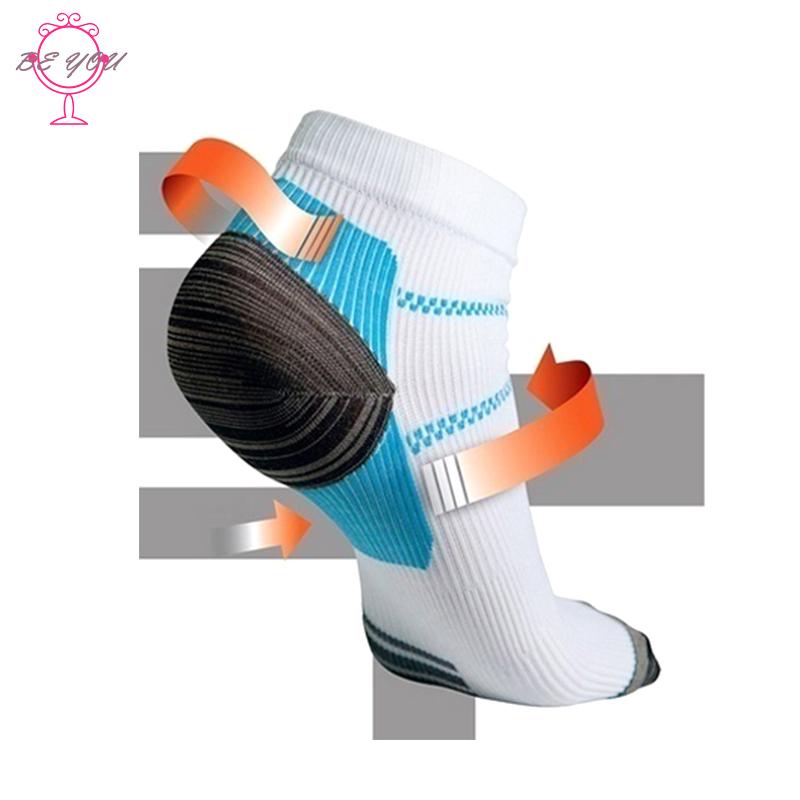 Đôi tất nilon bảo vệ gót chân cho các hoạt động thể thao tiện dụng