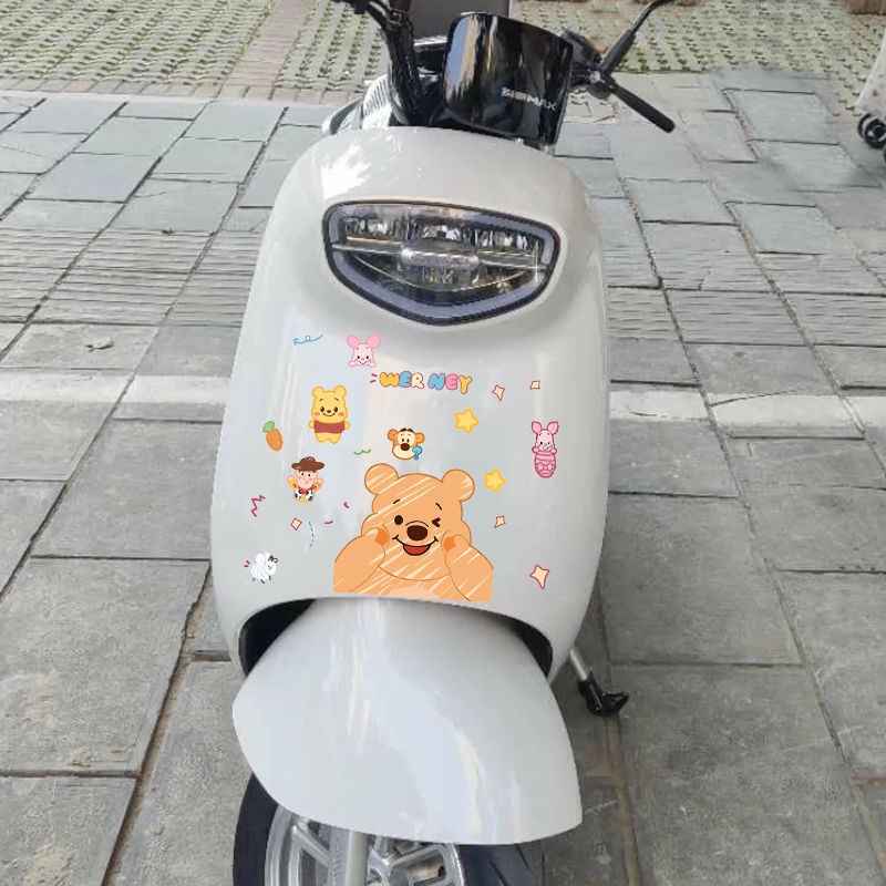 Miếng Dán Trang Trí Bình Xăng Xe Hơi Hình Gấu Pooh Dễ Thương Chống Thấm Nước / Trầy Xước