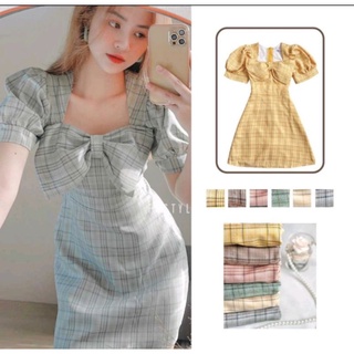 Đầm caro cổ vuông phối nơ tay phôngg