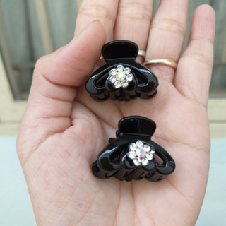 Kẹp tóc mái,kẹp đỉnh trái tim đính hạt (kt: 3cm)