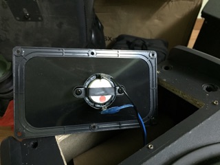 Loa JBL ks310