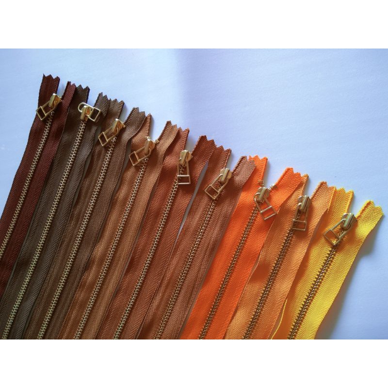 Dây kéo YKK 25cm răng 3 may quần áo túi ví