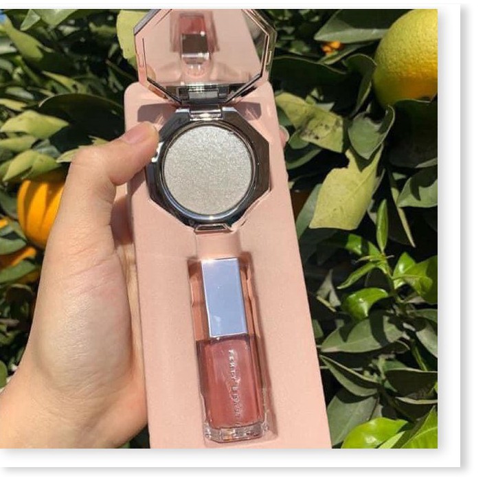 [Mã giảm giá] [BILL SEPHORA USA] Sét Fenty Beauty Diamond Bomb Baby Highlight 2.8g + Son Gloss Bomb Fussy 5.5ml | BigBuy360 - bigbuy360.vn