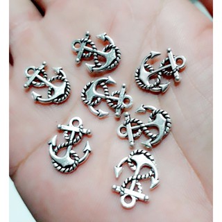 Phụ kiện charm bạc cổ ( 50g = 35k )