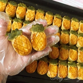 10 khuôn bánh dứa