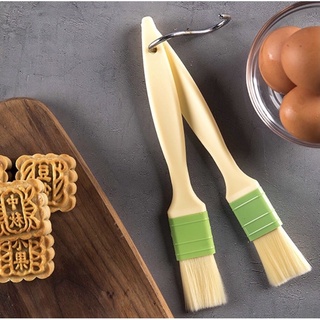 Chổi cước nhựa vàng xanh 3cm - 5cm