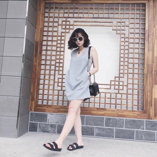 Đầm suông sát nách 