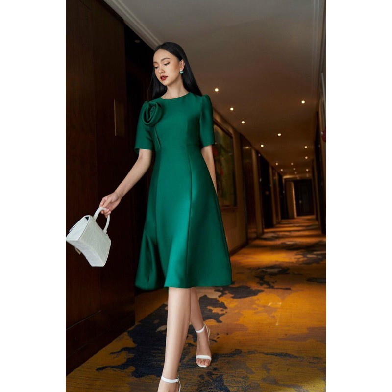 ĐẦM  XOÈ TAY PHỒNG KẾT HOA HỒNG