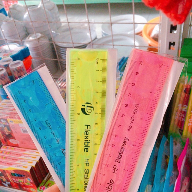 Thước kẻ dẻo  20cm , 30cm