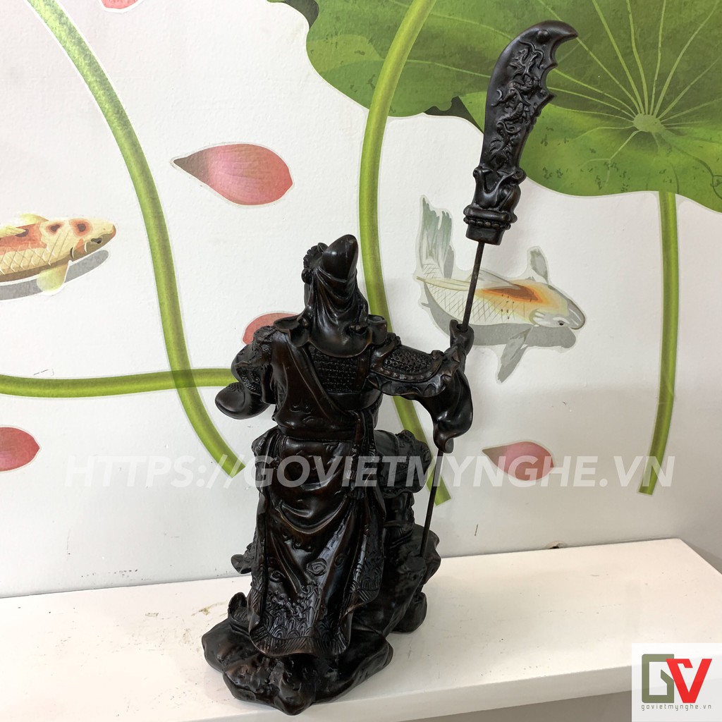 Tượng đá quan công phong thuỷ - Quan công chống đao - Chiều cao của tượng 23cm [không tính đao] - Màu nâu đen