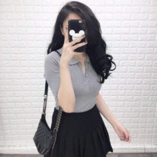 Áo len mongtoghi cổ bẻ có cúc
