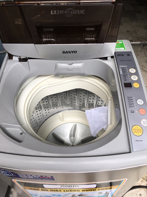 Máy giặt Sanyo (7.2kg)  Asw-U72NT