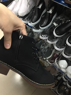 Boot cổ ngắn buộc dây gót 3p
