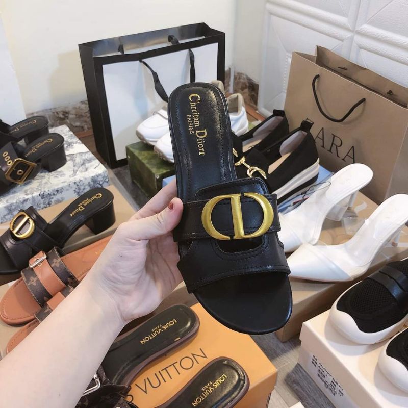 DÉP LÊ KHOÁ DIORR_MÃ DEP000DO_MÀU ĐEN KHOÁ ĐỒNG CHỐNG RÉT,ĐI ÊM MÀU CƠ BẢN DỂ PHỐI ĐỒ(FULLBOX)GIÁ HỦY DIỆT 30%