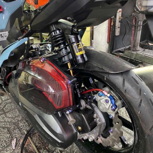 Phuộc rcb vd ti vàng cho vario click