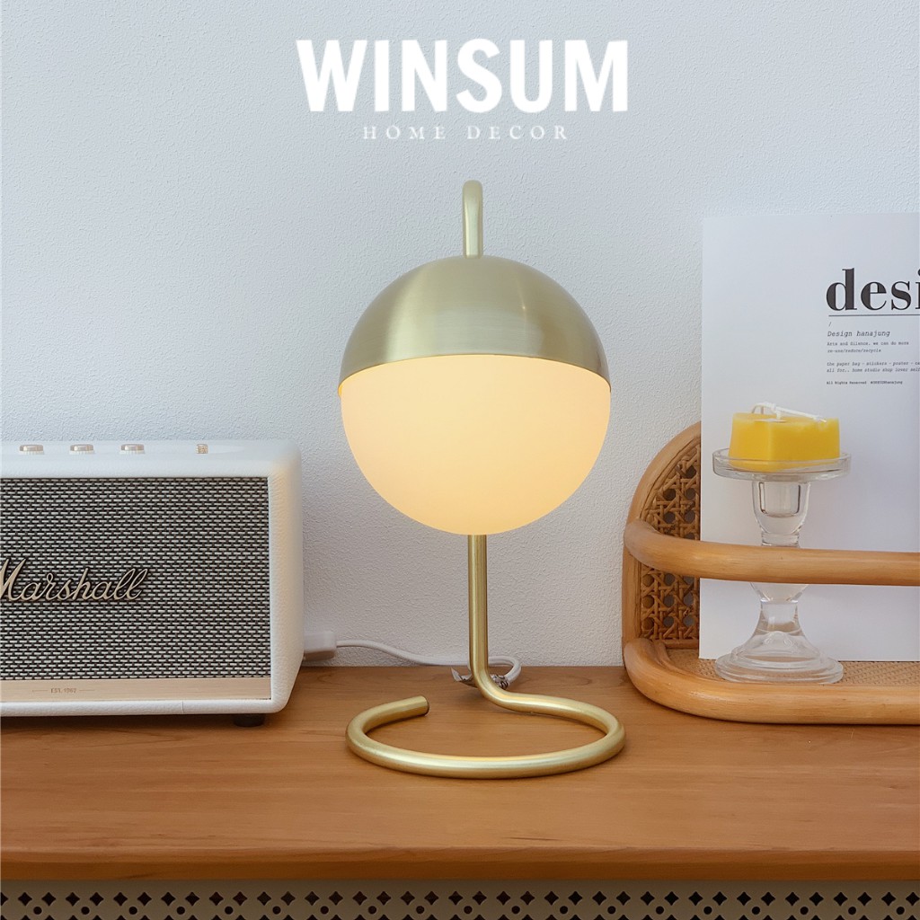 Đèn Ngủ Thuỷ Tinh Hình Cầu Để Đồng Phong Cách Scandinavian Hiện Đại - winsum.decor