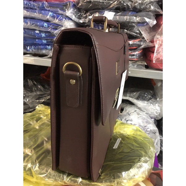 Cặp cán bộ C11945GD-10 chính hãng Ladoda | BigBuy360 - bigbuy360.vn