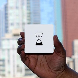 Khuôn decal hình đồng hồ cát