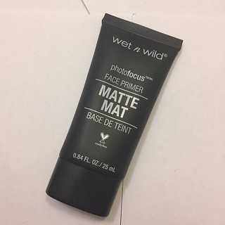 Kem Lót Wet N Wild Photofocus Face Primer Matte Mat