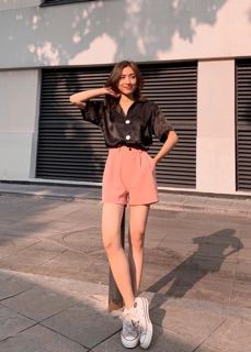 Croptop lụa nút cài trắng_ZIEL