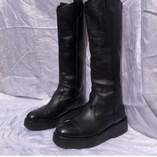 Combo boot