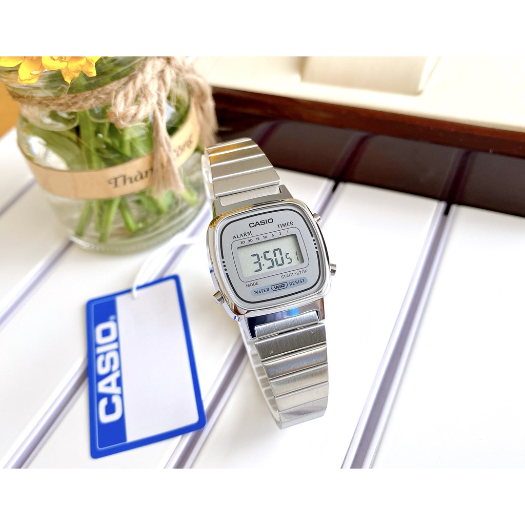 Đồng hồ Casio Nữ LA670WA - 7DF mặt kính phủ màu bạc trắng classic