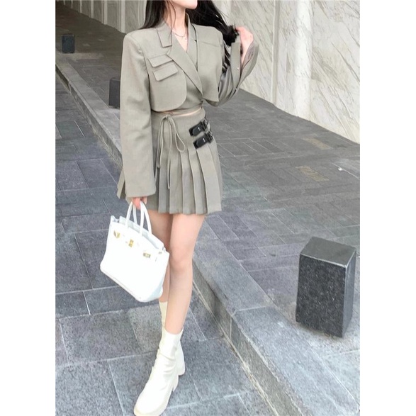 SET ÁO CỔ VEST TAY DÀI + CHÂN VÁY XẾP LI