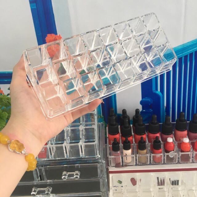 Khay đựng son  36 ô chất  liệu mika trong suốt cao cấp dày dặn