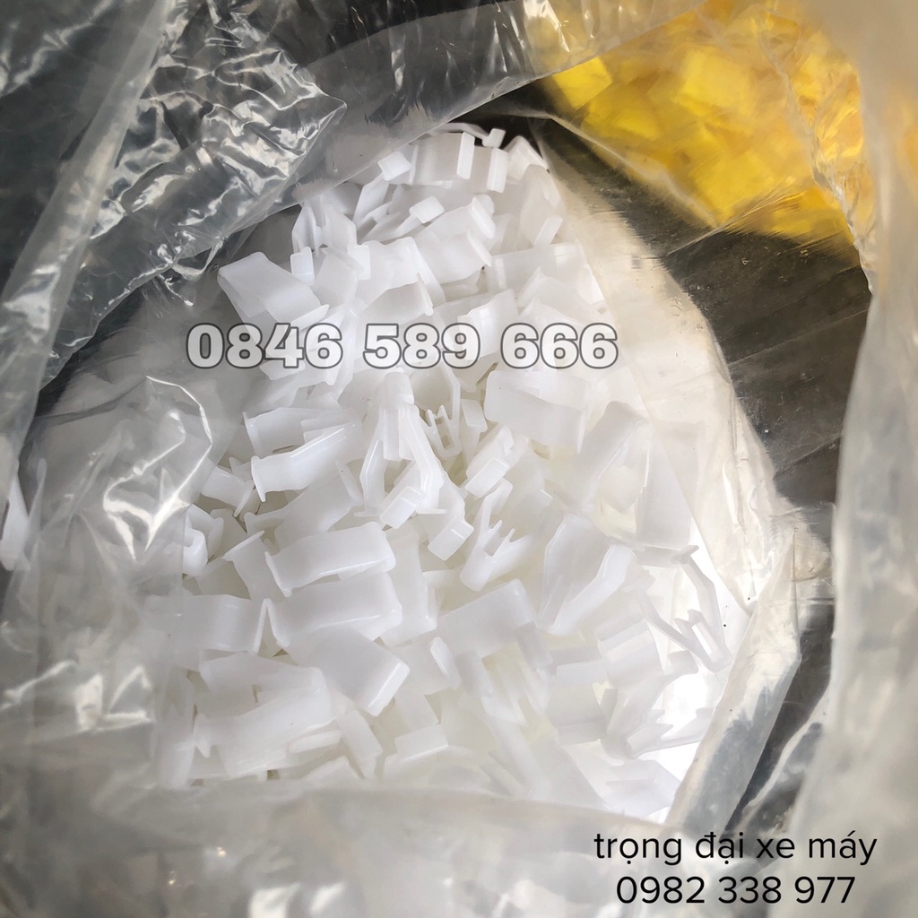 Ốc bấm dàn áo,chốt nhựa dàn áo xe máy 6Li, 8Li - phù hợp nhiều dòng xe trên thị trường