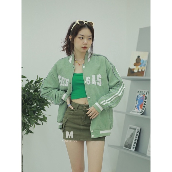 Áo Khoác Bóng Chày Bomber Nhung 2 Lớp Form Rộng Thêu Chữ Nổi GEESAS- Minipie