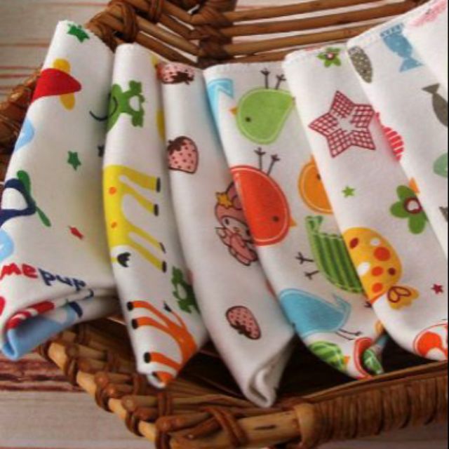 Khăn yếm cotton cho bé