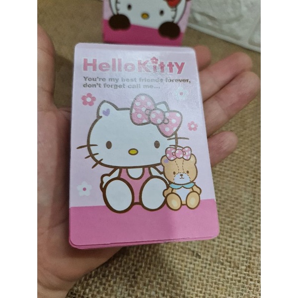 Bộ bài tây Hello Kitty cưng xỉu, phiên bản đặc biệt hiếm.