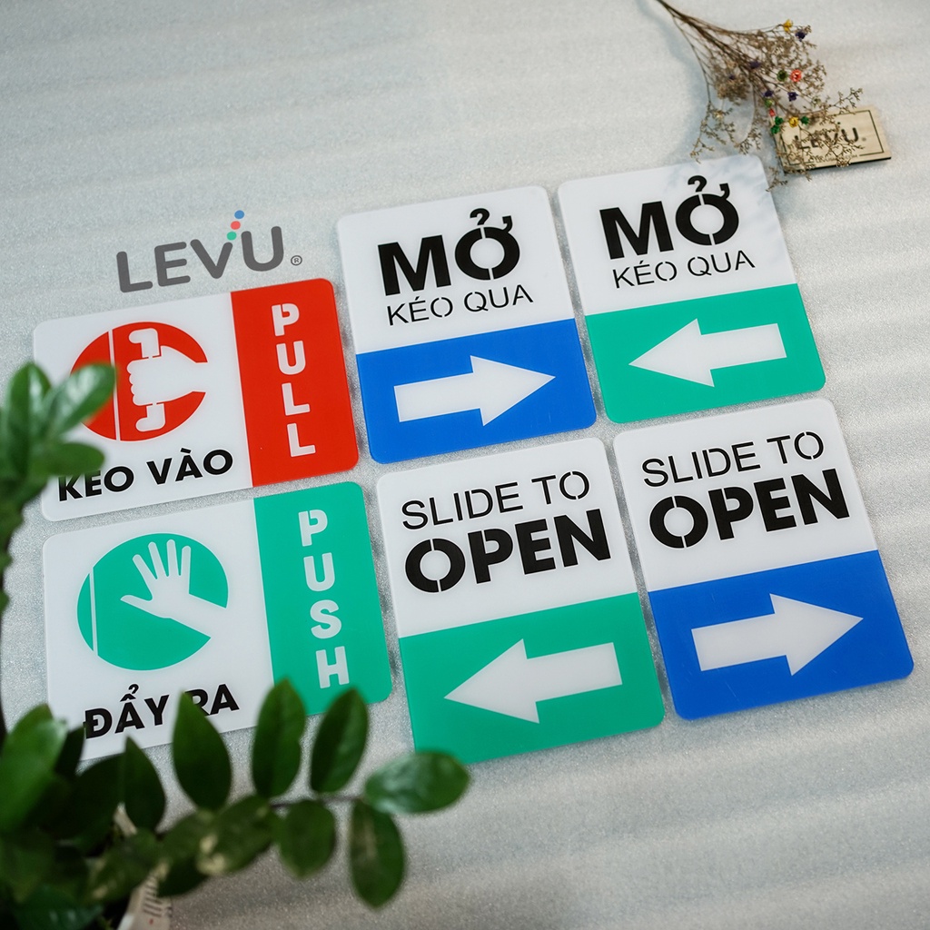 Bảng mica pull push dán cửa kéo vào đẩy ra trang trí cửa ra vào