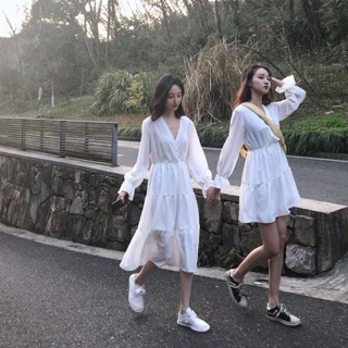 váy đôi cùng bạn thân