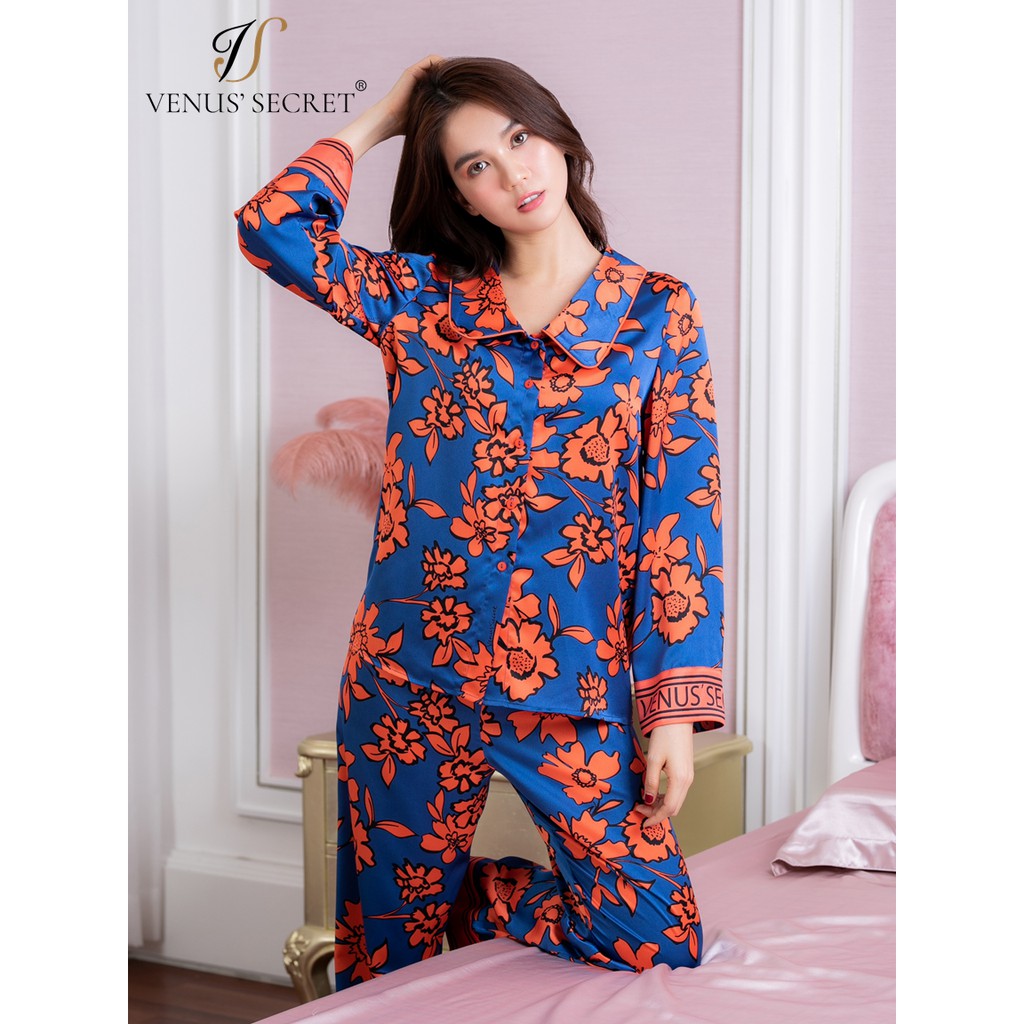 Bộ đồ ngủ Pijama - đồ ngủ lụa cao cấp họa tiết hoa cam thương hiệu VENUSSECRET