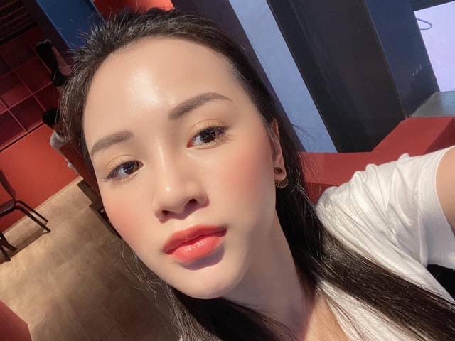 Kem nền che khuyết điểm mịn phủ sương hot hit DBH Balm mix cùng kem chống nắng Dbh hoàn hảo k tì vết - Chính hãng | BigBuy360 - bigbuy360.vn