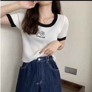Áo len mongtoghi cộc tay thêu hoa