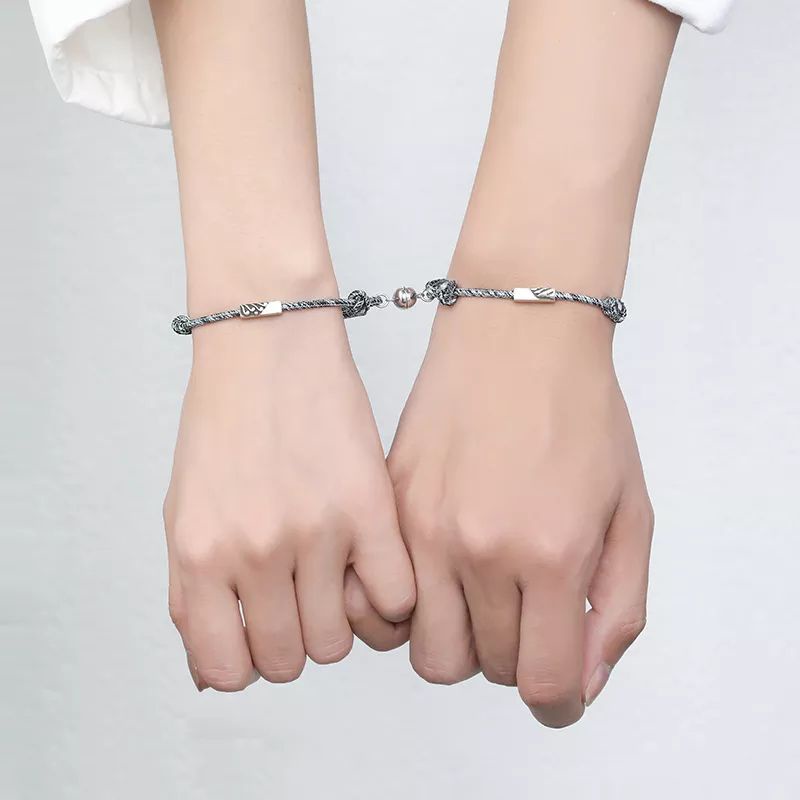 Vòng tay cặp núi và biển nam châm tình nhân, vòng đôi nam nữ