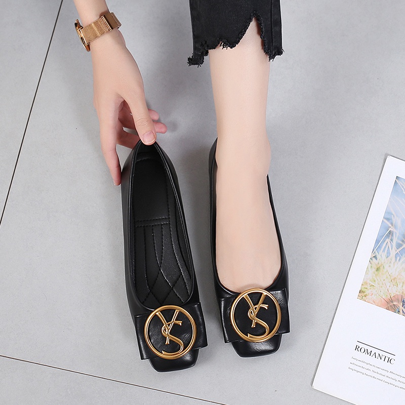 Giày Búp Bê Mũi Vuông In Chữ Viền Đen Phong Cách Cổ Điển Thời Trang Cho Nữ