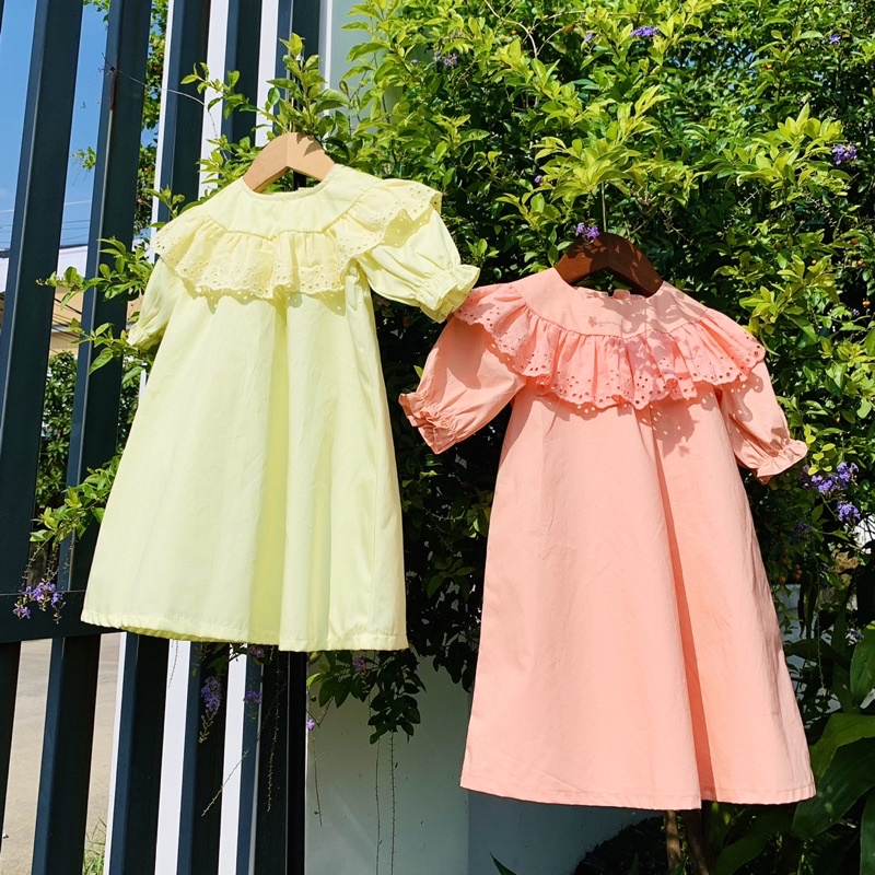 Đầm tay lỡ, ren thêu đục lỗ, chất thô cotton thoáng mát