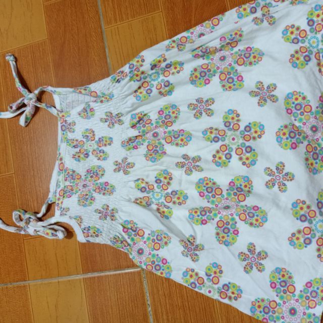Áo chị Châu Mai