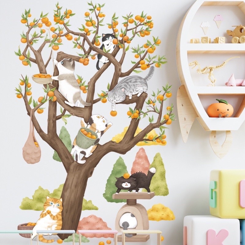 Decal dán tường mèo hái quả, sẵn keo dán