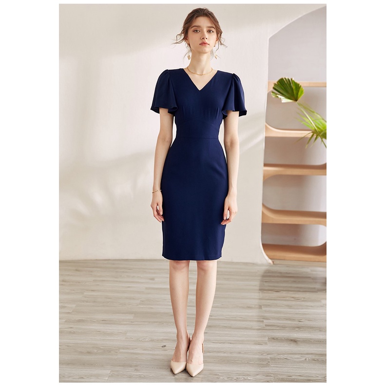 Đầm cổ tim tay ngắn loe bèo dáng bút chì trơn xanh đen