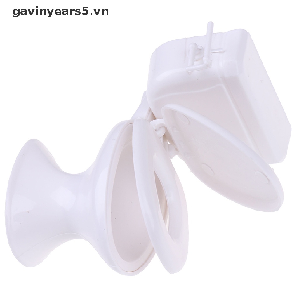 Bồn cầu mini xinh xắn làm phụ kiện nội thất cho nhà tắm búp bê