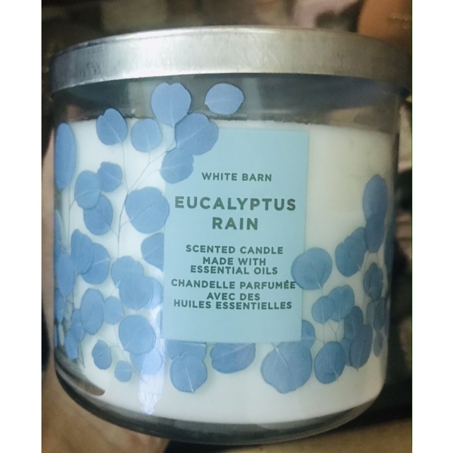 Nến thơm 3 tim Bath & Body Works Eucalyptus Rain (411g)